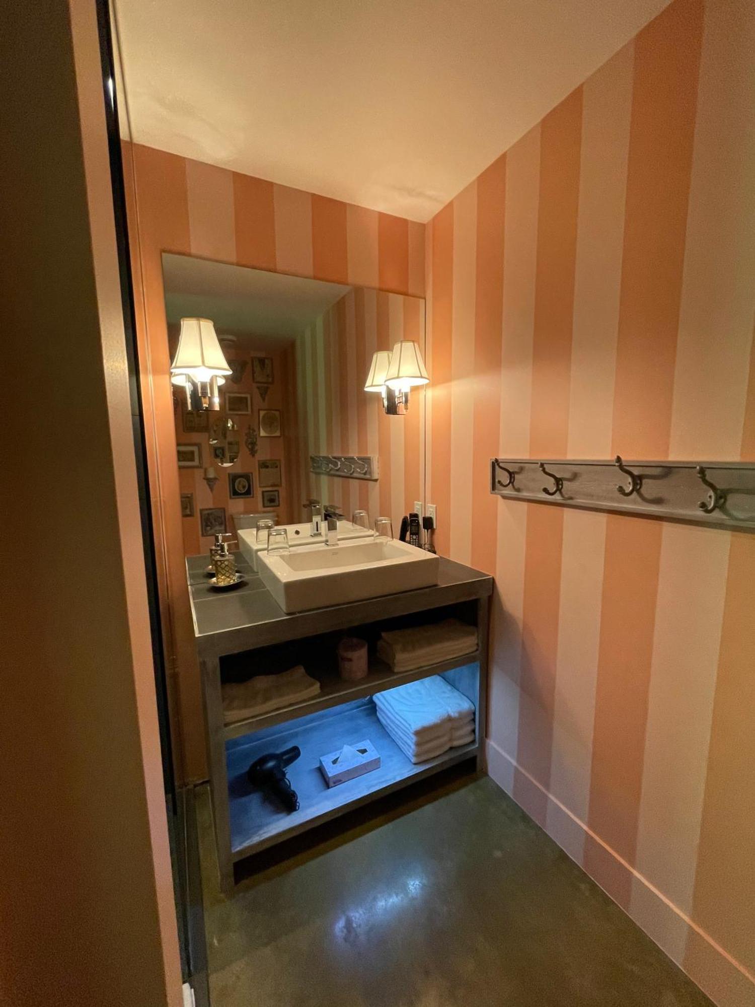 Auberge Sutton Brouerie Zimmer foto